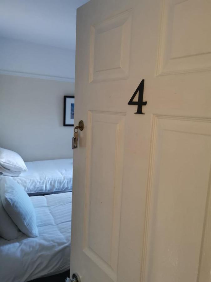 Mair'S Hotel บริดจ์เอนด์ ภายนอก รูปภาพ
